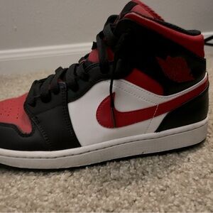 Jordan 1 red
